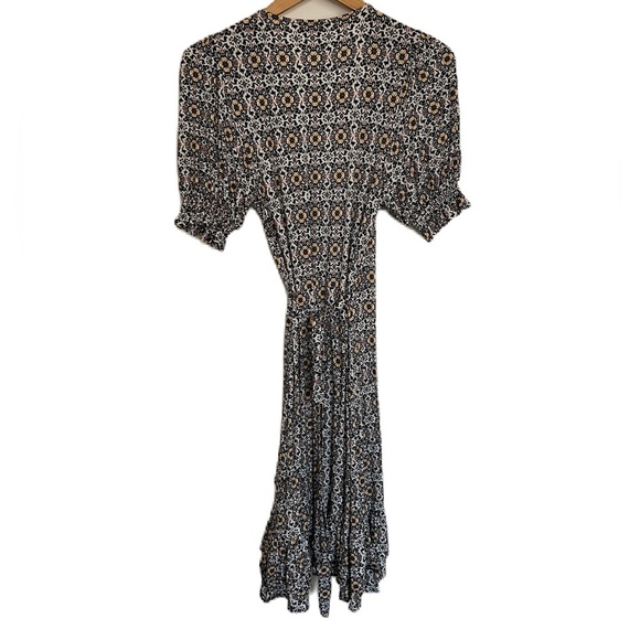 Boden Dress Women's Black Opulent Pome Ruffle Wrap Jersey Mini 4R - Picture 5 of 13